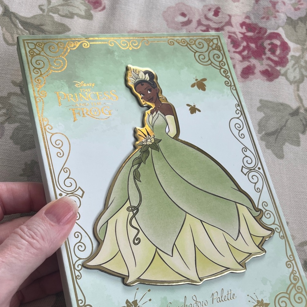 Last chance B4 donating.  NEW! Disney Princess and the Frog Eyeshadow Palette - Picture 7 of 12